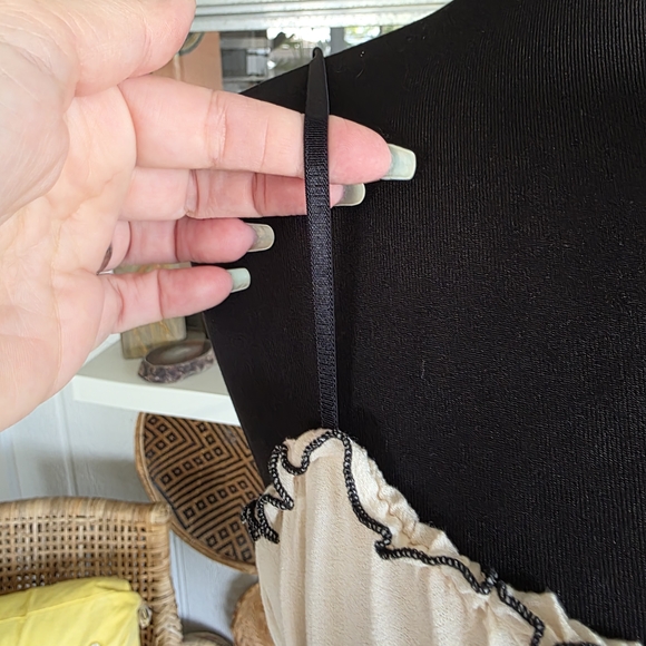 Forever 21 Cream and Black Camisole Boho Chic Milkmaid Tank Top - Picture 6 of 12